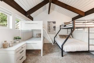 Sleeps 24+, 7 bd 4 bth, Hot tub, SHARC, Golf - 5