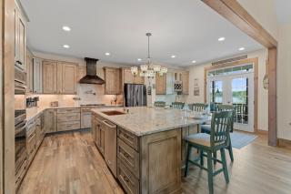 Spacious Waterfront Home on Lake Norman with Firepit Views and Dock Access - Sherrills Ford - 6