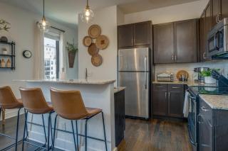 Stylish Loft Near Centennial Park - 6