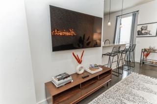 Modern Loft Near West End - 4