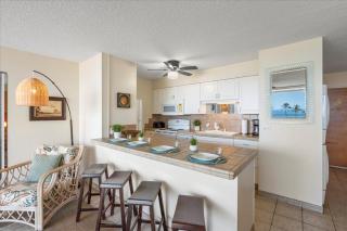 Island Surf 614 by Coldwell Banker Island Vacations - Kihei - 1