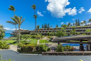 Kahana Sunset E5E by Coldwell Banker Island Vacations - Kahana - 2