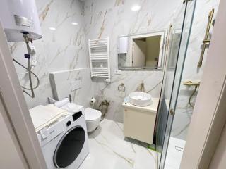 Luxury Suites Solis - Batumi - 4