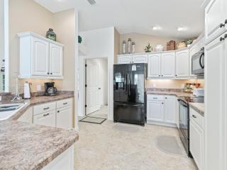 2500 Z3A VILLAGE OF TAMARIND GROVE by REMAX Premier - 1
