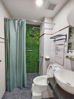 Pretty Room with balcony klcc view in Chamber - 5