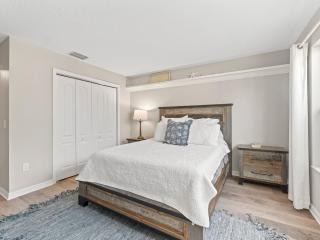 3270 Z2A VILLAGE OF GLENBROOK by REMAX Premier - 1