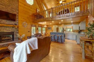 Family Friendly: Hot Tub Haven in Mineral Bluff! - 7