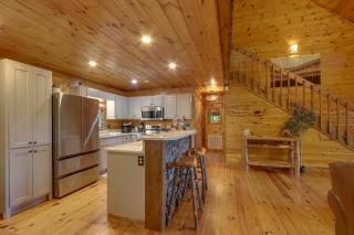 Family Friendly: Hot Tub Haven in Mineral Bluff! - 3