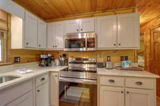 Family Friendly: Hot Tub Haven in Mineral Bluff! - 1
