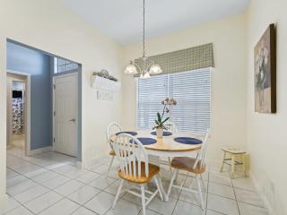 501 Z3b VILLAGE OF CAROLINE by REMAX Premier - 2