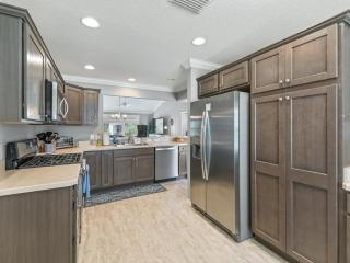 5590 Z6 VILLAGE OF FENNEY by REMAX Premier - 7