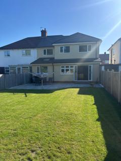 Kane's Place - Birkenhead - 8
