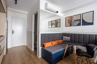 Studio com varanda prox. Av. Paulista - São Paulo - 2