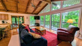Hideaway Haven - Mineral - 9