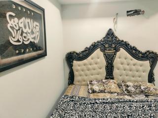 Royal Luxury Apartments - Islamabad - 5