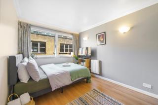 London Calling I Stylish 2BR in Central London - 0