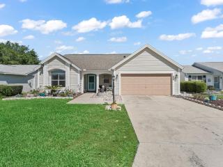 704 Z2B VILLAGE OF RIO GRANDE by REMAX Premier - 0