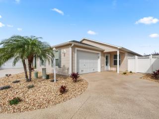 871 Z4A VILLAGE OF CHARLOTTE by REMAX Premier - The Villages - 8