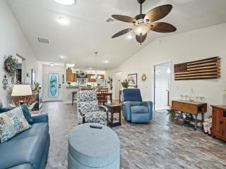 888 Z4A VILLAGE OF SANIBEL by REMAX Premier - 8
