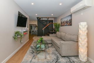 Luxury Five BR Chic Duplex in the Heart of Soho - 5