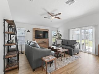 928 Z5 VILLAGE OF LAKE DENHAM by REMAX Premier - 2