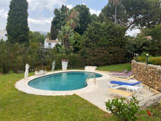 Luxurious Villa 6 Min from Beach with Sea Views - Marbella - 7