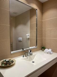 Yamaluxe Apartments - Romantic Stay - Bukarest - 3