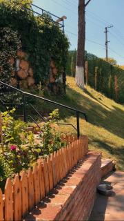 Ivertubnis Party House - Tbilisi - 1