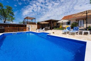 MY DALMATIA - Holiday home Burgija with private swimming pool - Benkovac - 1