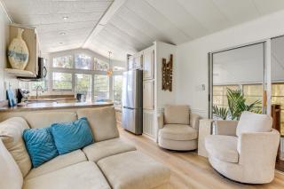Community Pool + Perks! Nokomis Home 3 Mi to Beach - 4