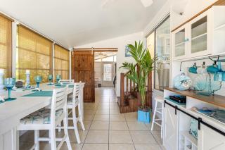 Community Pool + Perks! Nokomis Home 3 Mi to Beach - 9