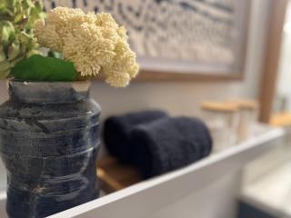 Moose Mtn Retreat Ski in out Condo Pool Hot Tub Fire Pits - 3