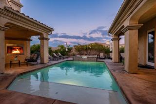 La Vida Hermosa - MidCentury Gem With Courtyard Pool - Palm Springs - 6
