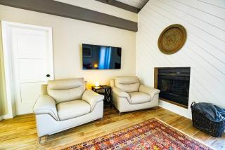 Marcs Red Rock Retreat 2 Primary Suites 2 Bath - 7