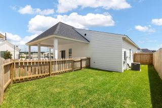 Charming Magnolia Retreat Clubhouse and Gym Access - Magnolia - 1