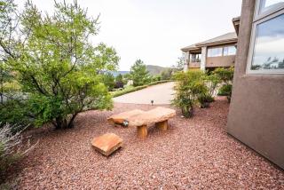 Crystal Sky Getaway - Spectacular views with pool - 4