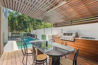 Pool Table and Resort Pool 4BR Holiday Paradise - 5