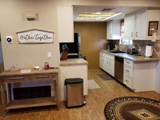 Johnnys Sedona Getaway 2 Primary Suites 2 Bath - 2