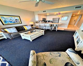 16th Floor 1 BR Resort Condo Direct Oceanfront Wyndham Ocean Walk Resort Daytona Beach 1605 - Daytona Beach - 0
