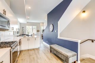 2 Mi to Ball Arena Townhome with Rooftop Patio - 5