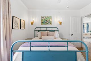 Old Spanish House Suite C Sophisticated Retreat - 7
