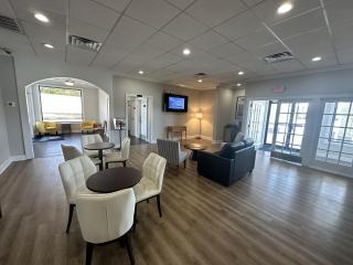 Days Inn by Wyndham Adel I-75 - Adel - 8