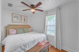 Bungalow off Floyd St in the heart of Covington bungalow - Covington - 1