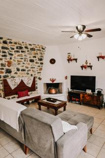 Zefki Stone Villa - Fodele - 9
