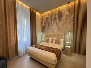 J & R Guest House - La Spezia - 0