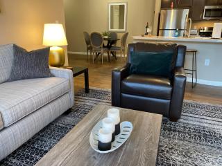The Hilliard Executive No Steps Amazing Beds! - Dublin - 5