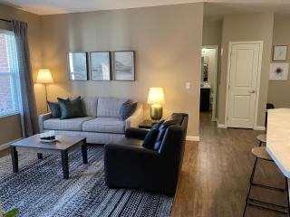 The Hilliard Executive No Steps Amazing Beds! - Dublin - 6