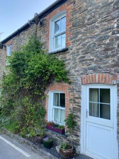 Corner Cottage - Downderry - 0