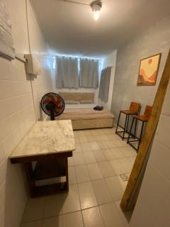 Quarto com cozinha e banheiro privado em casa ampla 130mt da praia - Salvador - 7