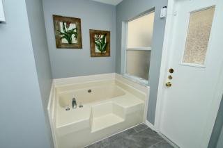 Family Escape Close to parks - 2